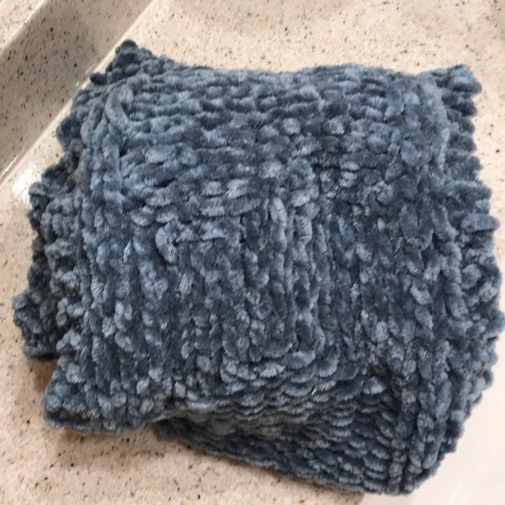 ⚡️FINAL PRICE⚡️ Beautiful handmade scarf